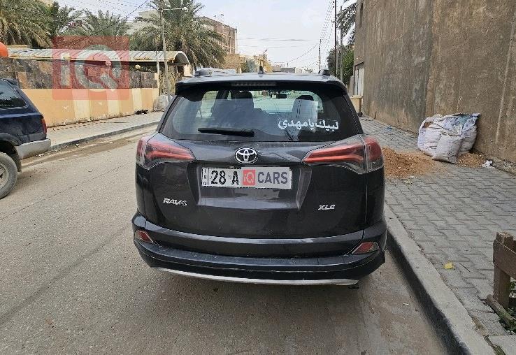 تۆیۆتا ڕاڤ 4